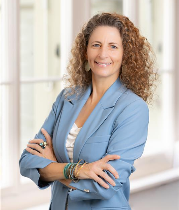 gabi_schenkel_webpage_10.25.png gabi_schenkel_webpage_10.25.png