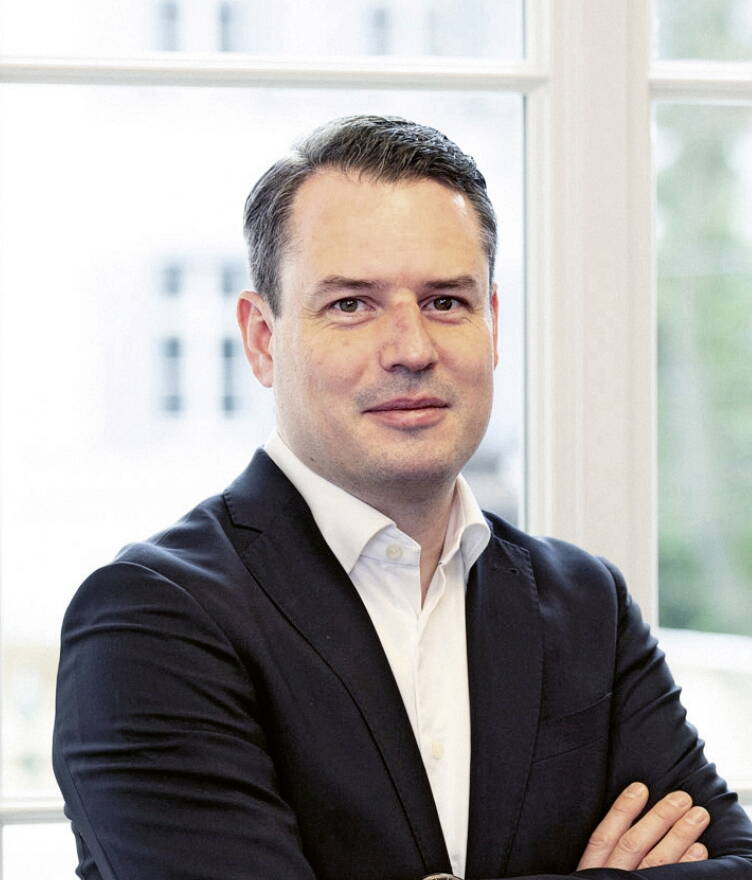 blackdot_patric-amsler.jpg blackdot_patric-amsler.jpg